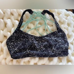 Lululemon free to be bra size 6